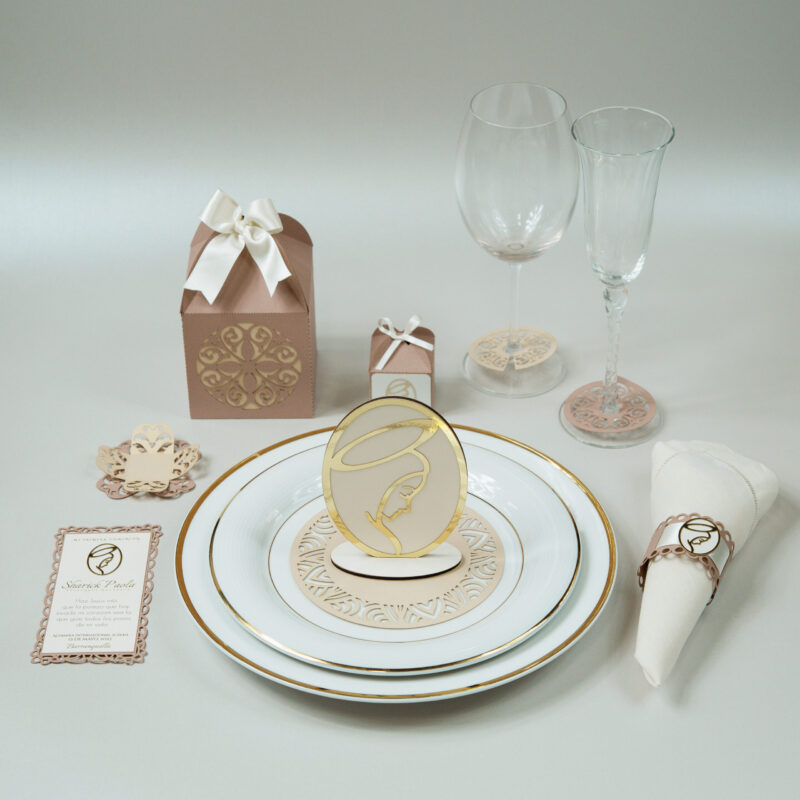 Set Guayaba con Beige